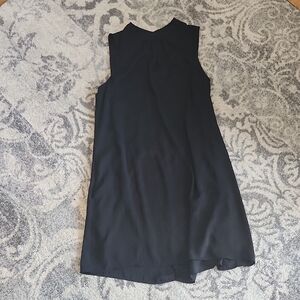 Elegant Black Sleeveless Dress